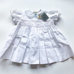 NWT Feltman Brothers Baby Girl White and Pink Smocked Dress Sixe 3 months